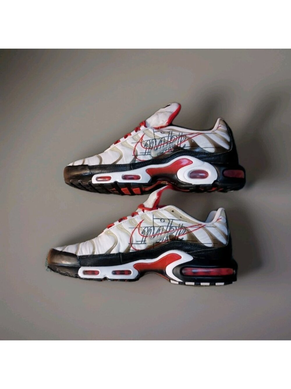 Nike Air Max Plus Script Swoosh White Black Red CK9392-100 Size 11.5